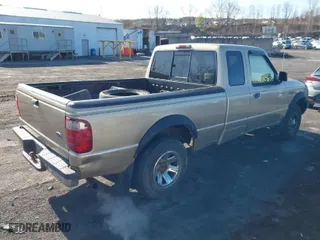 2002 Ford Ranger XL with VIN 1FTYR14U62TA05457, listed as a IAAI auction lot 42044540 with 214,458 mi miles. Bid and sale history available at carsss.com. Image 4.