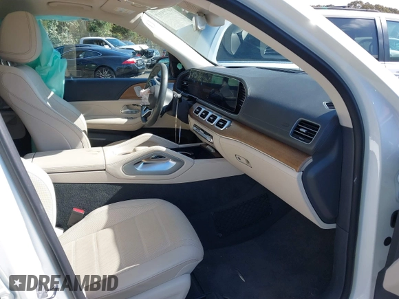 2020 Mercedes-Benz GLE 450 with VIN 4JGFB5KB9LA100253, listed as a IAAI auction lot 40705917 with 50,956 mi miles and . Bid and sale history available at DreamBid. Image 5.