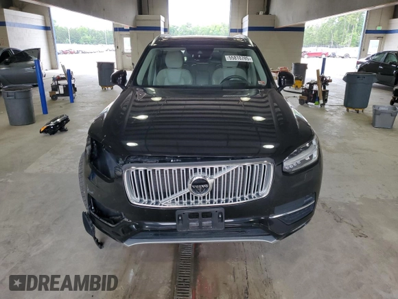 2019 Volvo XC90 Inscription with VIN YV4A22PLXK1511820, listed as a Copart auction lot 55810785 with 55,288 mi miles and Salvage title. Bid and sale history available at DreamBid. Image 5.