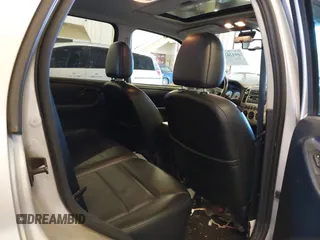 2007 Ford Escape Limited с VIN 1FMCU94197KA36921, выставлен на аукционе IAAI как лот 40426720 с пробегом 177 909 миль миль и . История ставок и продаж доступна на DreamBid. Изображение 8.