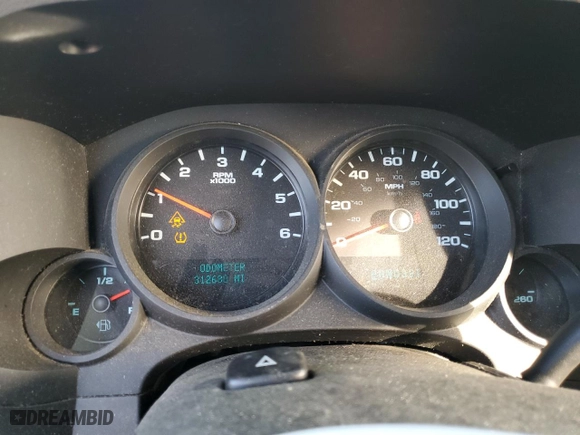 2011 Chevrolet Silverado 1500 LS with VIN 3GCPCREA0BG264457, listed as a Copart auction lot 43991335 with 312,680 mi miles and Clean Title. Bid and sale history available at carsss.com. Image 9.