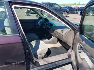 2000 Honda Civic EX with VIN 2HGEJ8643YH528913, listed as a IAAI auction lot 42144945 with 259,493 mi miles. Bid and sale history available at carsss.com. Image 5.