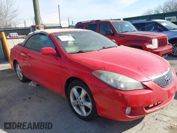 2004 Toyota Solara SE with VIN 4T1FA38PX4U035309, listed as a IAAI auction lot 41767991 with 118,319 mi miles. Bid and sale history available at carsss.com. Image 1.