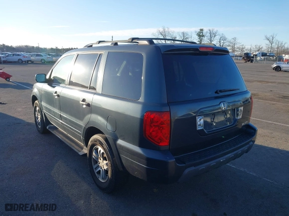 2005 Honda Pilot EX-L with NAVI with VIN 2HKYF18745H564639, listed as a IAAI auction lot 41767115 with 143,725 mi miles. Bid and sale history available at carsss.com. Image 3.