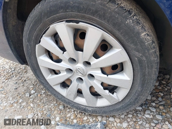 2017 Nissan Sentra SV with VIN 3N1AB7AP1HL651321, listed as a IAAI auction lot 42181903 with 146,797 mi miles and . Bid and sale history available at DreamBid. Image 16.