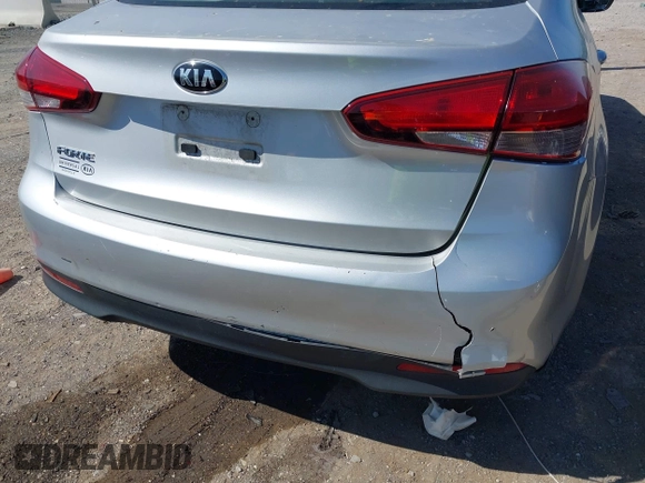 2017 Kia Forte LX with VIN 3KPFK4A73HE101950, listed as a IAAI auction lot 42023151 with 233,718 mi miles. Bid and sale history available at carsss.com. Image 18.