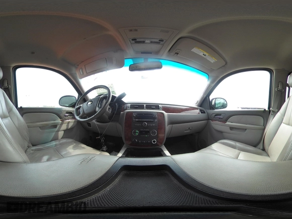 2011 Chevrolet Suburban LT with VIN 1GNSCJE03BR255374, listed as a IAAI auction lot 41909327 with 279,698 mi miles. Bid and sale history available at carsss.com. Image 18.