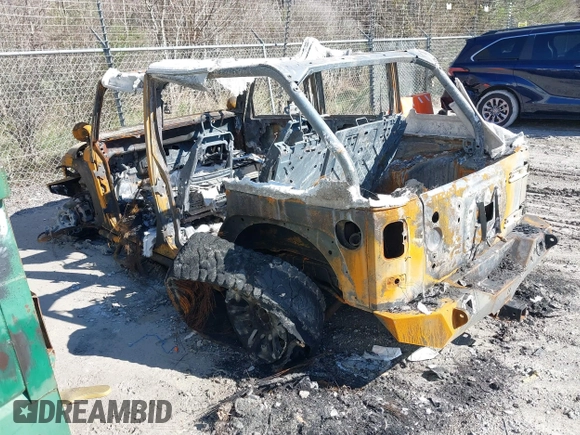 2014 Jeep Wrangler Unlimited Sport with VIN 1C4BJWDGXEL149702, listed as a IAAI auction lot 41621168 with Not Provided miles and . Bid and sale history available at DreamBid. Image 3.