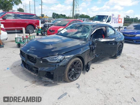 2024 BMW M2 z VIN 3MF13DM0XR8D99996, wystawiony jako IAAI lot #42042486 z przebiegiem 8120 mil mil oraz . Historia ofert i sprzedaży dostępna na DreamBid. Obrazek 17.
