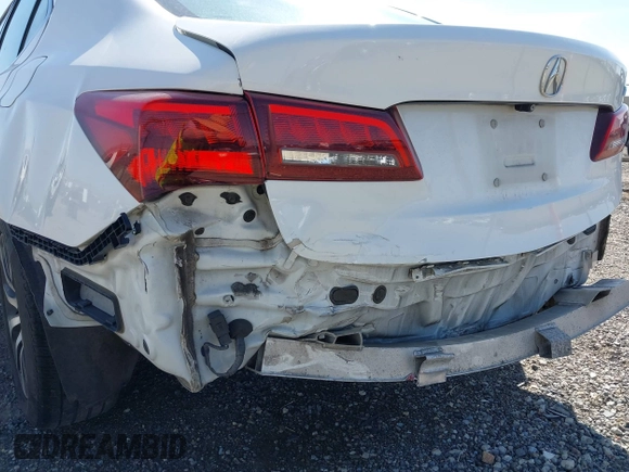 2015 Acura TLX with VIN 19UUB1F36FA027730, listed as a IAAI auction lot 41906268 with 115,999 mi miles. Bid and sale history available at carsss.com. Image 6.