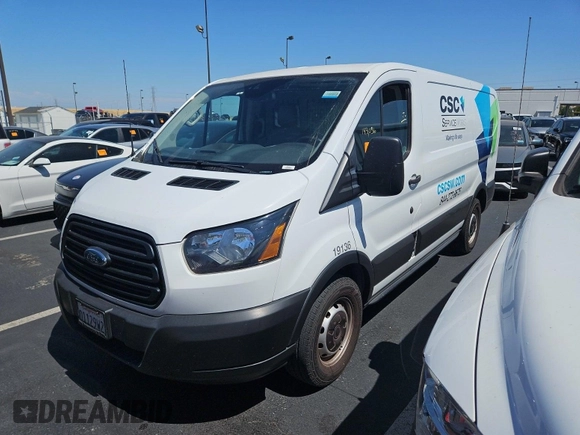 2019 Ford Transit z VIN 1FTYE1YM8KKB40189, wystawiony jako IAAI lot #42763040 z przebiegiem 193 036 mil mil oraz . Historia ofert i sprzedaży dostępna na DreamBid. Obrazek 42.