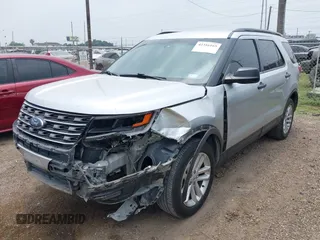 2016 Ford Explorer с VIN 1FM5K7B85GGA72563, выставлен на аукционе IAAI как лот 42316165 с пробегом 230 418 миль миль и . История ставок и продаж доступна на DreamBid. Изображение 18.