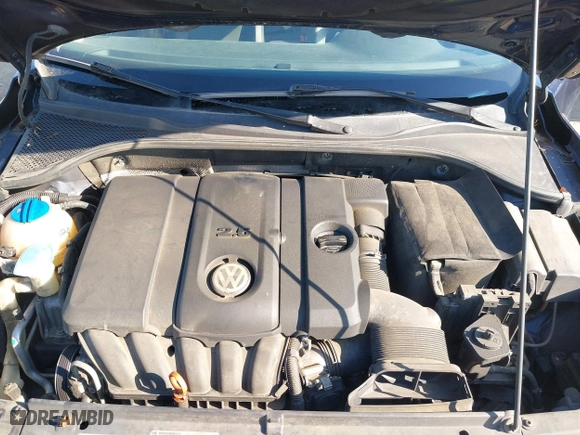2012 Volkswagen Passat SE with VIN 1VWBP7A32CC026380, listed as a IAAI auction lot 41851980 with 158,784 mi miles. Bid and sale history available at carsss.com. Image 10.