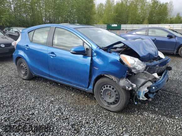 2014 Toyota Prius One with VIN JTDKDTB37E1085331, listed as a Copart auction lot 53978465 with 134,655 mi miles and Salvage Title. Bid and sale history available at DreamBid. Image 4.