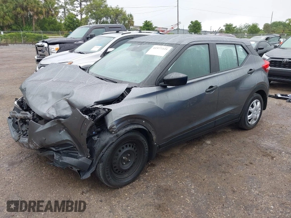 2020 Nissan Kicks S with VIN 3N1CP5BV5LL495563, listed as a IAAI auction lot 41977335 with 76,457 mi miles and . Bid and sale history available at carsss.com. Image 2.