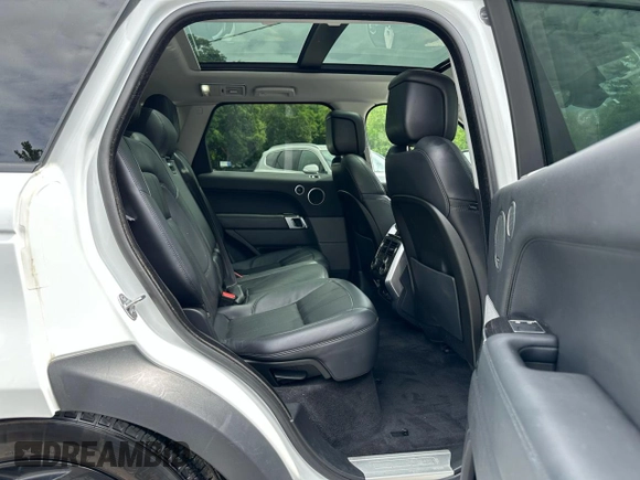 2018 Land Rover Range Rover Sport HSE z VIN SALWR2RV9JA198012, wystawiony jako Copart lot #64983805 z przebiegiem 76 706 mil mil oraz Czysty tytuł • Clean title. Historia ofert i sprzedaży dostępna na DreamBid. Obrazek 6.