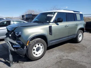 2023 Land Rover Defender S z VIN SALEJ7EX2P2234133, wystawiony jako Copart lot #49185905 z przebiegiem 29 315 mil mil oraz Szkoda całkowita • Salvage title. Historia ofert i sprzedaży dostępna na DreamBid. Obrazek 1.