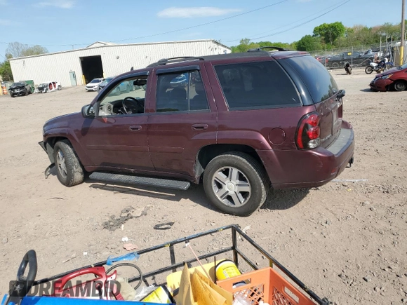 2007 Chevrolet TrailBlazer LS with VIN 1GNDT13S272307610, listed as a Copart auction lot 55402725 with 174,627 mi miles and Salvage Title. Bid and sale history available at DreamBid. Image 2.