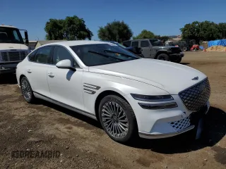 2023 Genesis G80 with VIN KMTGE4S13PU005176, listed as a Copart auction lot 58163704 with 5,315 mi miles and Non Repairable. Bid and sale history available at carsss.com. Image 4.