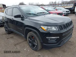 2018 Jeep Compass Altitude with VIN 3C4NJDBB3JT453154, listed as a IAAI auction lot 41967510 with Not Provided miles and . Bid and sale history available at carsss.com. Image 1.