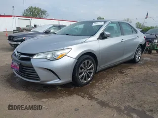 2016 Toyota Camry XLE z VIN 4T1BF1FK7GU502816, wystawiony jako IAAI lot #42129658 z przebiegiem 179 177 mil mil oraz . Historia ofert i sprzedaży dostępna na DreamBid. Obrazek 2.