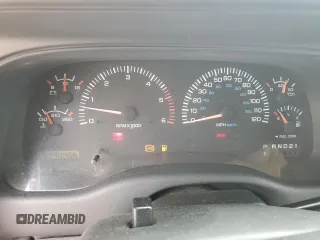 1998 Dodge Durango with VIN 1B4HS28Y8WF137385, listed as a Copart auction lot 55100205 with 170,456 mi miles and Clean Title. Bid and sale history available at DreamBid. Image 9.