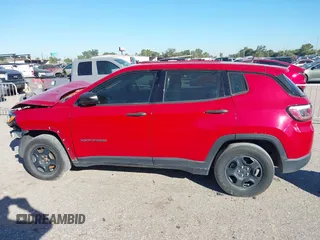 2020 Jeep Compass Sport с VIN 3C4NJCAB2LT121124, выставлен на аукционе IAAI как лот 40804581 с пробегом 133 472 миль миль и . История ставок и продаж доступна на DreamBid. Изображение 15.