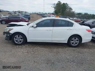 2012 Honda Accord Sdn SE with VIN 1HGCP2F61CA219646, listed as a IAAI auction lot 41877399 with 176,935 mi miles. Bid and sale history available at carsss.com. Image 15.