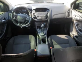2015 Ford Focus SE with VIN 1FADP3F2XFL321208, listed as a Copart auction lot 61413005 with 139,439 mi miles and Salvage title. Bid and sale history available at DreamBid. Image 8.