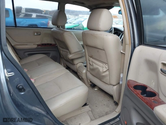 2006 Toyota Highlander w/3rd Row with VIN JTEDP21A860124831, listed as a IAAI auction lot 41670734 with 266,964 mi miles. Bid and sale history available at carsss.com. Image 8.
