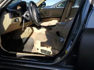 2010 BMW 3 Series 335i xDrive with VIN WBAPL3C5XAA408142, listed as a Copart auction lot 82908054 with 134,292 mi miles and Salvage title. Bid and sale history available at DreamBid. Image 7.
