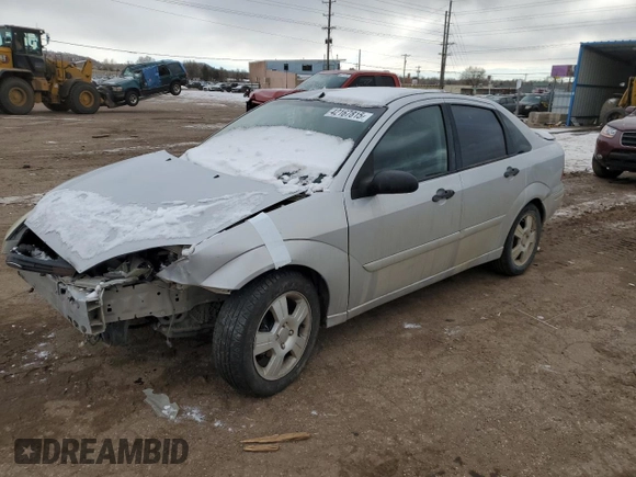 2003 Ford Focus ZTS with VIN 1FAFP38303W141969, listed as a Copart auction lot 42167815 with 192,842 mi miles and Salvage Title. Bid and sale history available at carsss.com. Image 1.