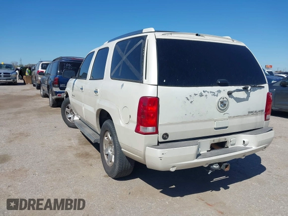 2006 Cadillac Escalade z VIN 1GYEK63NX6R109252, wystawiony jako IAAI lot #41755712 z przebiegiem 188 864 mil mil oraz . Historia ofert i sprzedaży dostępna na DreamBid. Obrazek 3.