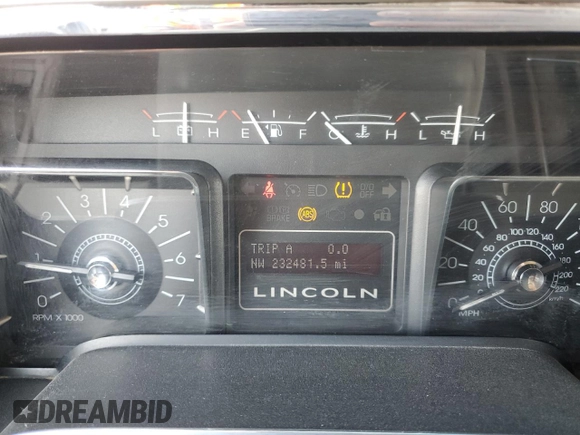 2008 Lincoln Navigator with VIN 5LMFU28598LJ04841, listed as a Copart auction lot 50329485 with 232,481 mi miles and Clean title. Bid and sale history available at DreamBid. Image 9.