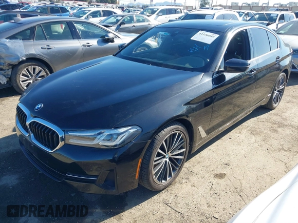2021 BMW 5 Series 530i z VIN WBA53BH05MCF75051, wystawiony jako IAAI lot #41336049 z przebiegiem 71 933 mil mil oraz . Historia ofert i sprzedaży dostępna na DreamBid. Obrazek 17.