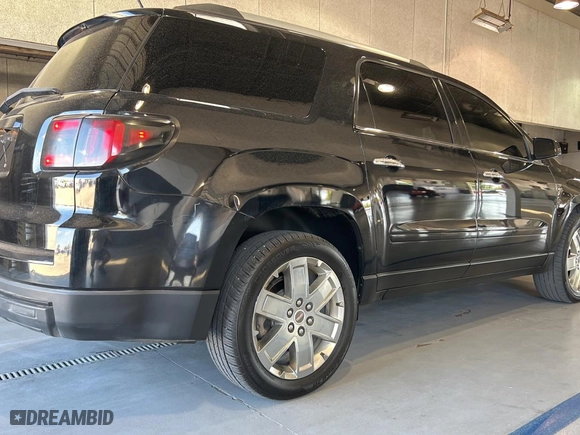 2017 GMC Acadia Limited Limited with VIN 1GKKRSKD3HJ206093, listed as a Copart auction lot 71646904 with 156,165 mi miles and Clean Title. Bid and sale history available at carsss.com. Image 4.