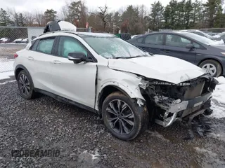 2017 Infiniti QX30 Premium z VIN SJKCH5CR5HA030269, wystawiony jako IAAI lot #40977881 z przebiegiem 54 891 mil mil oraz . Historia ofert i sprzedaży dostępna na DreamBid. Obrazek 1.