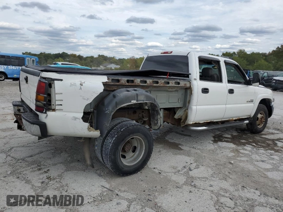 2006 GMC Sierra 3500 DRW SLE1 z VIN 1GTJK33D16F207548, wystawiony jako Copart lot #72369554 z przebiegiem Nie podano mil oraz Szkody całkowita. Historia ofert i sprzedaży dostępna na DreamBid. Obrazek 3.