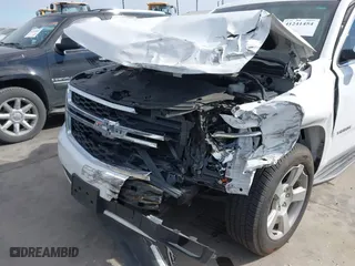 2018 Chevrolet Tahoe LT with VIN 1GNSCBKC0JR193421, listed as a IAAI auction lot 41241454 with 115,663 mi miles. Bid and sale history available at carsss.com. Image 6.