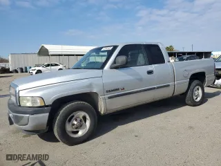 2001 Dodge Ram 1500 with VIN 3B7HC13Y31M536652, listed as a Copart auction lot 42583405 with 236,200 mi miles and Clean Title. Bid and sale history available at carsss.com. Image 1.