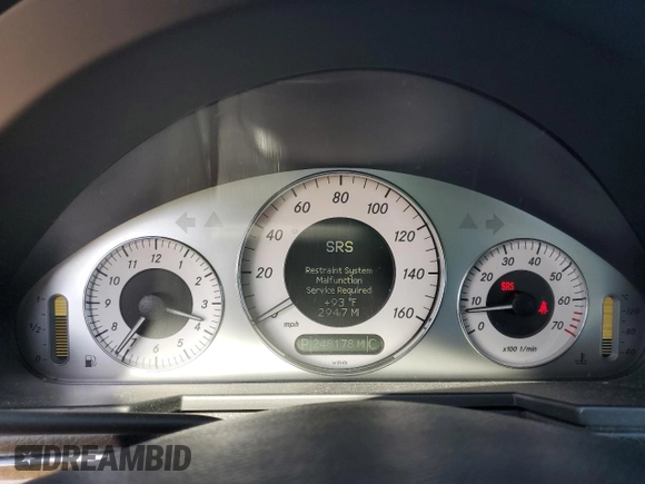2008 Mercedes-Benz E 550 Sport with VIN WDBUF72X98B297805, listed as a Copart auction lot 61970255 with 248,178 mi miles and Salvage title. Bid and sale history available at DreamBid. Image 9.