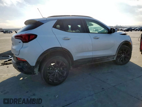 2024 Buick Encore GX Sport Touring с VIN KL4AMESL4RB197487, выставлен на аукционе Copart как лот 46664015 с пробегом 6 977 миль миль и Списание • Salvage title. История ставок и продаж доступна на DreamBid. Изображение 3.