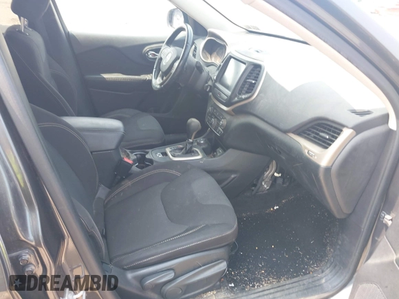 2016 Jeep Cherokee Latitude with VIN 1C4PJMCBXGW122274, listed as a IAAI auction lot 42407175 with 152,229 mi miles and . Bid and sale history available at DreamBid. Image 5.