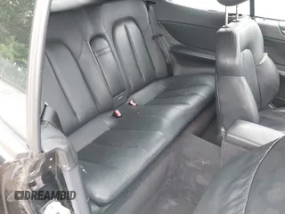 2000 Mercedes-Benz CLK 320/430 z VIN WDBLK65G4YT044091, wystawiony jako IAAI lot #42342250 z przebiegiem 112 325 mil mil oraz . Historia ofert i sprzedaży dostępna na DreamBid. Obrazek 8.
