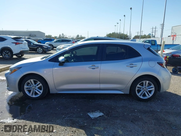 2020 Toyota Corolla Hatchback SE with VIN JTND4RBE0L3081535, listed as a IAAI auction lot 41721684 with 49,373 mi miles. Bid and sale history available at carsss.com. Image 14.