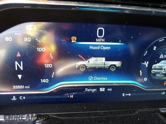 2024 Chevrolet Silverado 1500 LTZ with VIN 1GCUDGEL1RZ104894, listed as a Copart auction lot 41590095 with 33,551 mi miles and Salvage Title. Bid and sale history available at DreamBid. Image 9.
