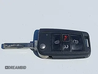 2020 Volkswagen Jetta S z VIN 3VWCB7BU8LM056279, wystawiony jako IAAI lot #42313645 z przebiegiem Nie podano mil oraz . Historia ofert i sprzedaży dostępna na DreamBid. Obrazek 11.