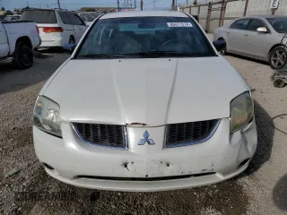 2004 Mitsubishi Galant ES z VIN 4A3AB36FX4E101970, wystawiony jako Copart lot #80471514 z przebiegiem 244 237 mil mil oraz Szkoda całkowita • Salvage title. Historia ofert i sprzedaży dostępna na DreamBid. Obrazek 5.