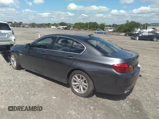 2015 BMW 5 Series 528i xDrive with VIN WBA5A7C55FD628489, listed as a IAAI auction lot 39752634 with 74,792 mi miles and . Bid and sale history available at carsss.com. Image 3.