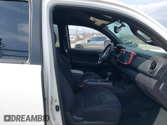 2017 Toyota Tacoma SR5 with VIN 3TMDZ5BN4HM018877, listed as a IAAI auction lot 41898666 with 198,848 mi miles. Bid and sale history available at carsss.com. Image 5.